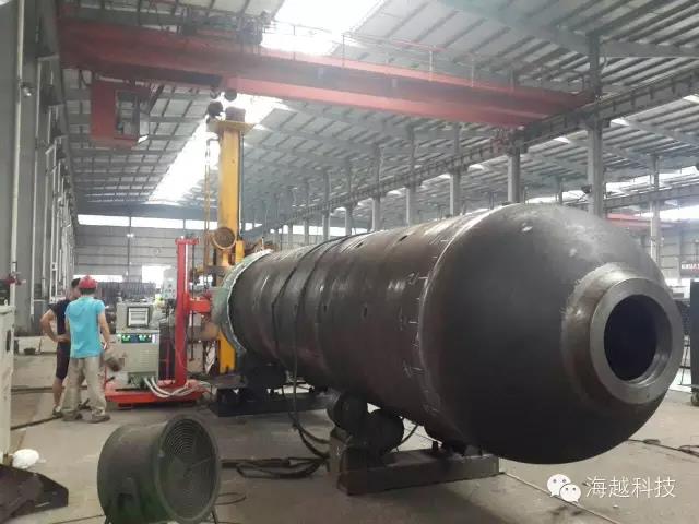 海越中頻高頻電磁感應加熱設備在不同的行業(yè)、不同的工件、不同的工藝要求的應用現(xiàn)場圖